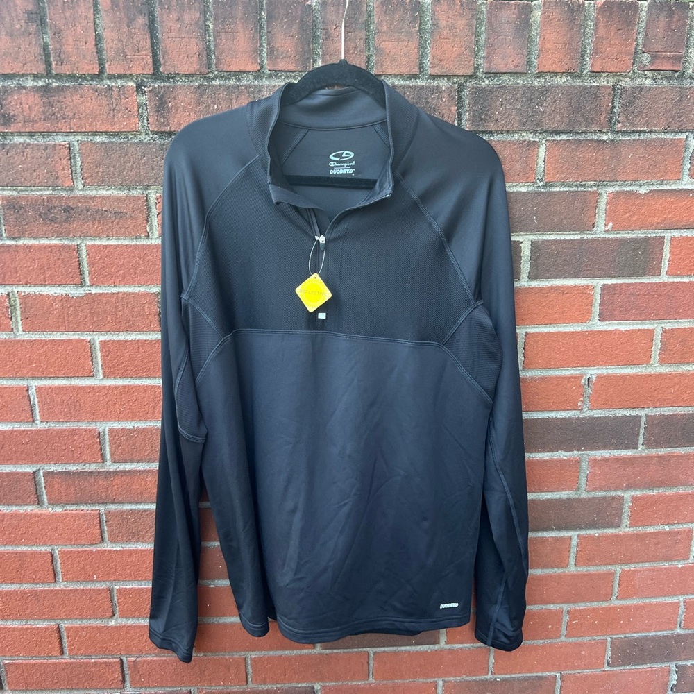 Men’s NWT Lightweight Champion Pullover